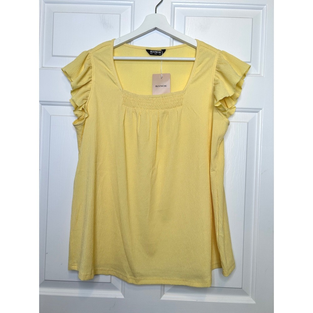 BloomChic Blouse 12 Yellow NWT Flutter Sleeve Smocked Square Neck Top